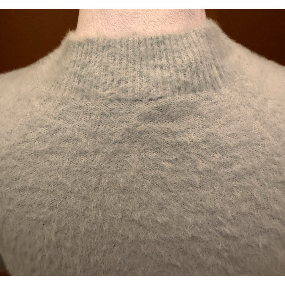 Women Anthropologie Button Down Eyelash Knit Cropped Cardigan Size XS NWT - Picture 7 of 12